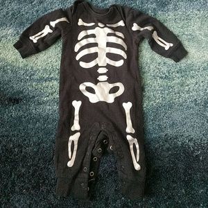 Carter's 3M Skeleton snap onesie
